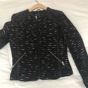 Dress jacket with leather trimming